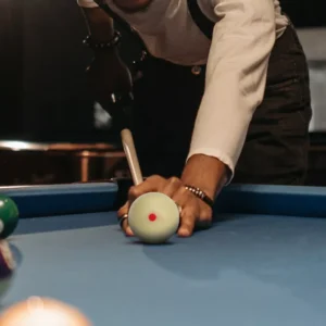 Red dot Cue ball