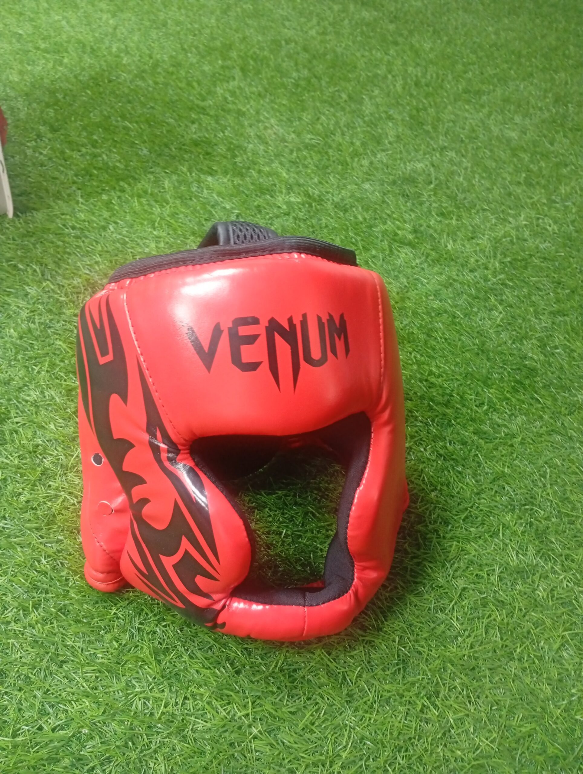 Venum head guard - Image 5